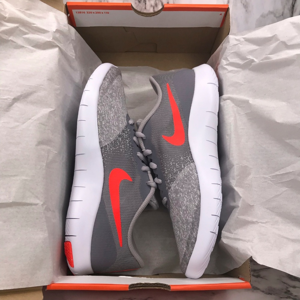 NEW Nike Flex Contact - Picture 7 of 8
